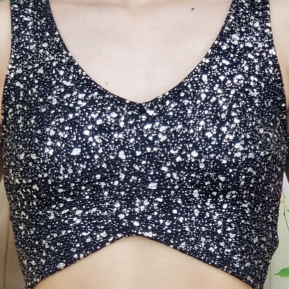 NEW📢 ❣Nordstrom/Soprano Sleeveless Crop Top❣ - Picture 4 of 5